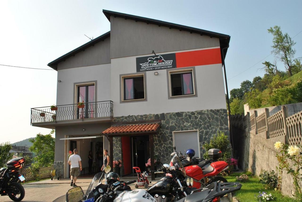 Italian Piston House Sport Moto Rent Bed & Breakfast Millesimo ภายนอก รูปภาพ